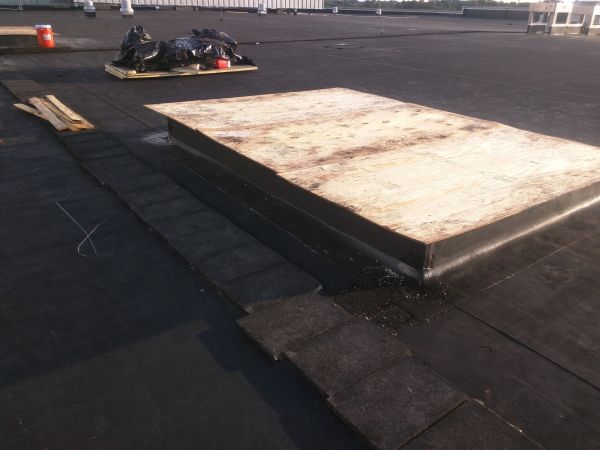 Epdm Roof Inspection in Springfield